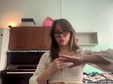 zendaya_kira