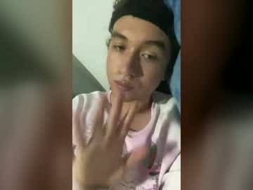 haku_femb0y