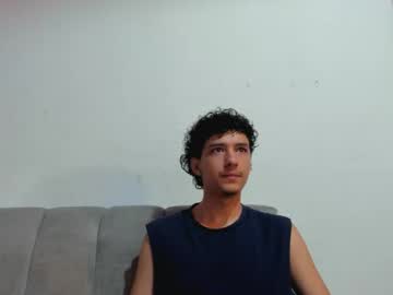santi_twink19