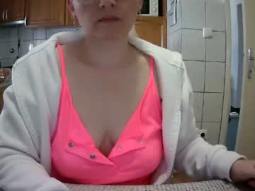 sanavi0806