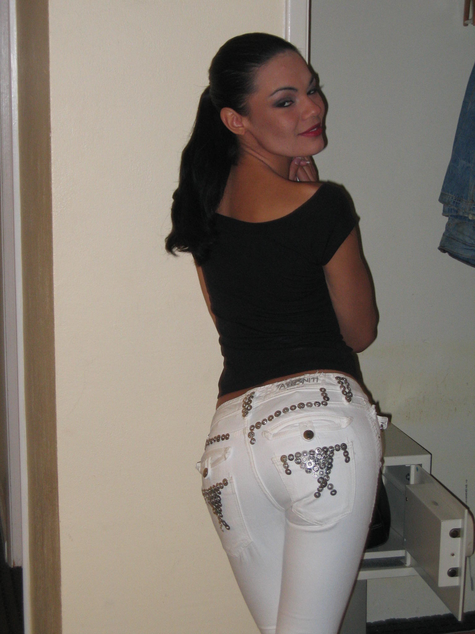 Brunette anal pics — 38