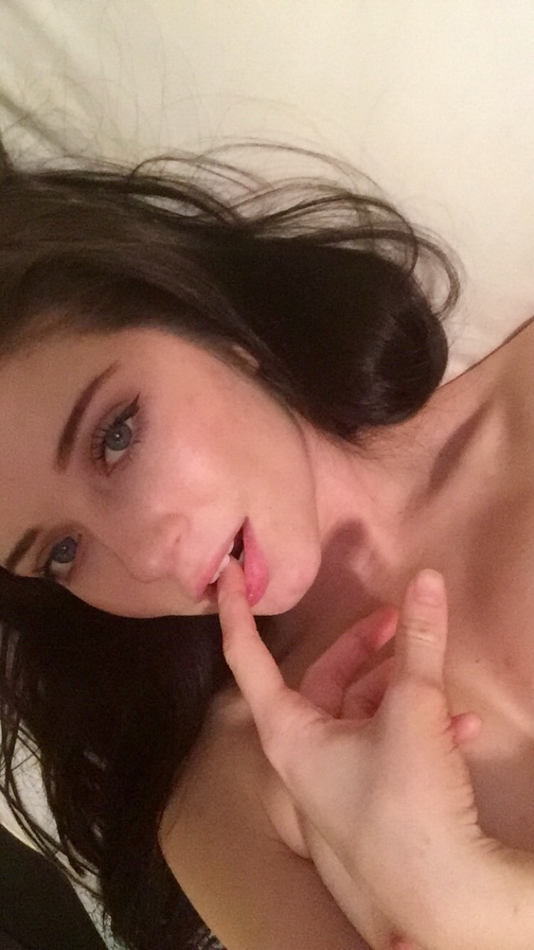 Bombshell Masturbating Teen — 53
