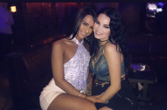 5'4 Transgender Pornstar Khloe Kay With Friend — 25