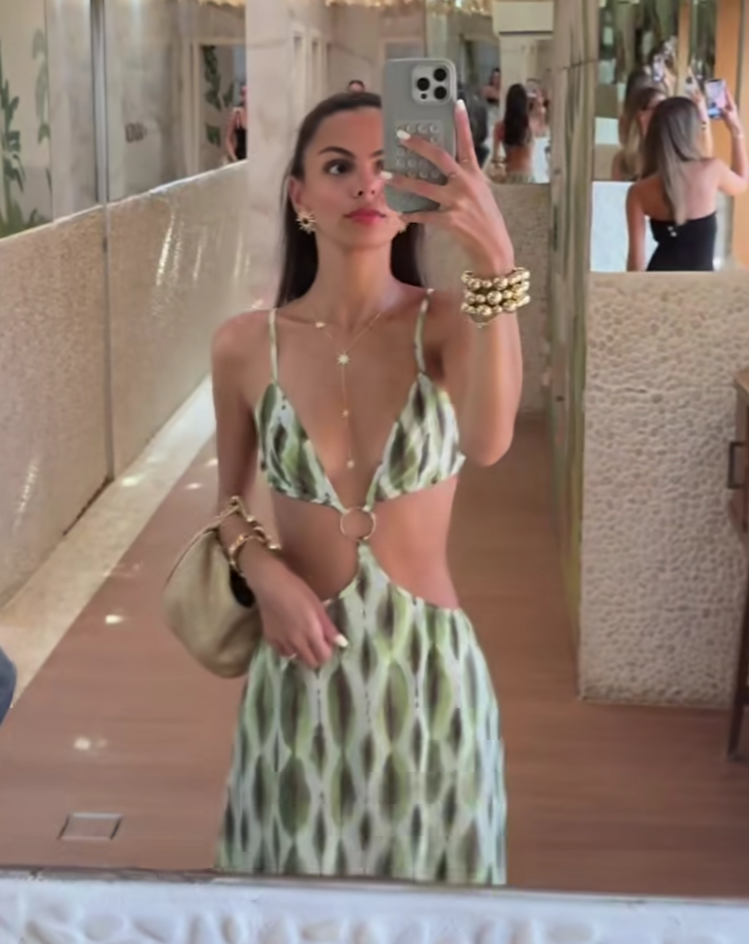 Cute Skinny Tanned Arab College Girl — 12
