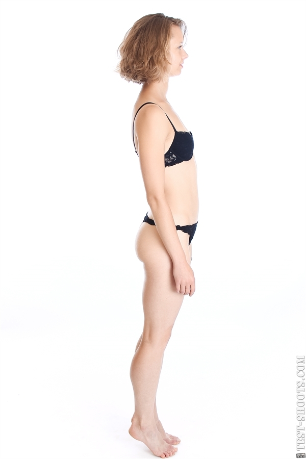 Sendy professional athlete poses in nude casting — 16