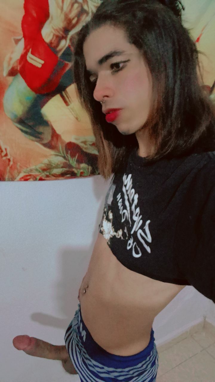 Novinha viadinha mulher trans safada de cueca — 8