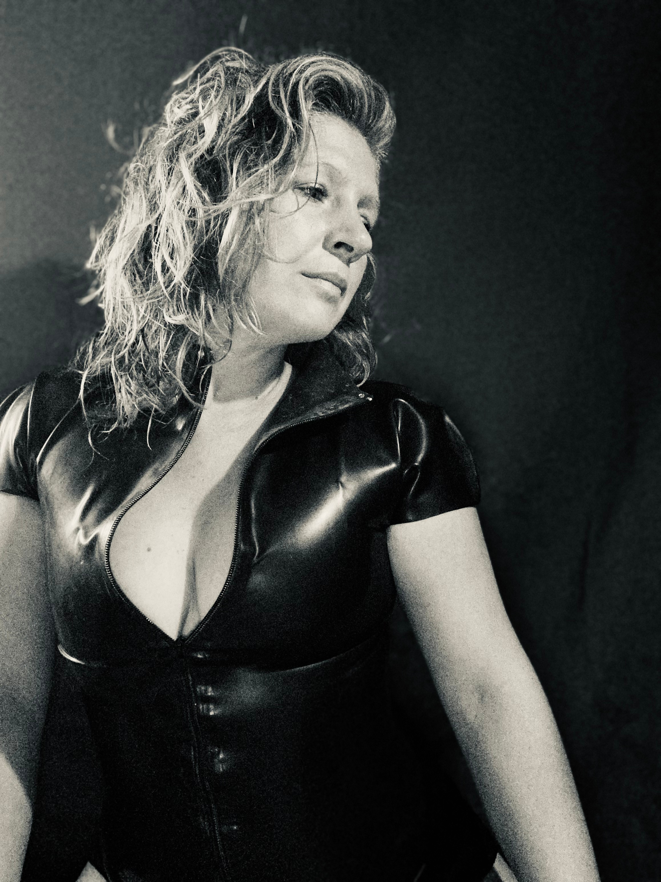 My wife posing.....tell me what you think of her — 20