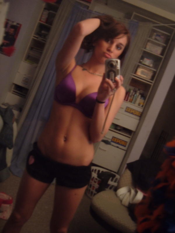 Attractive NN SFW — 39