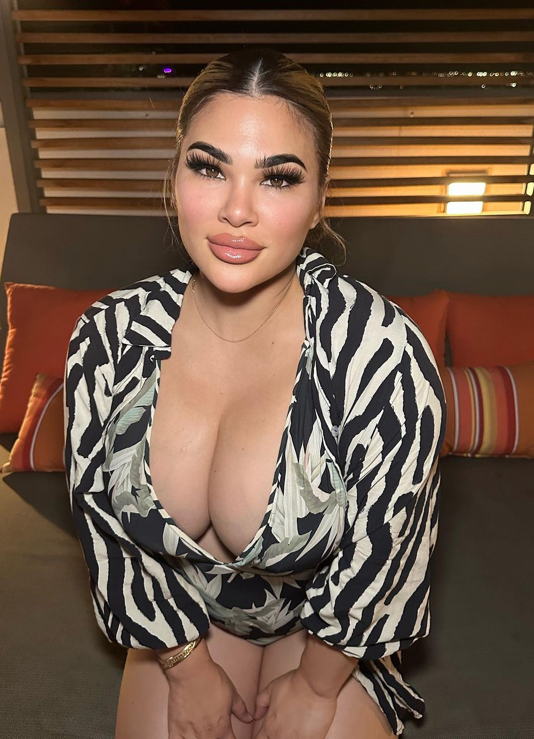 Internet Babes — 6