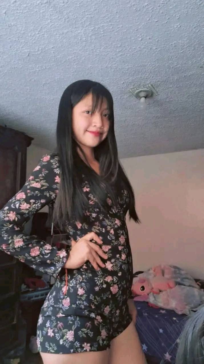 Ruth Ester Casillas Teen Latina — 10